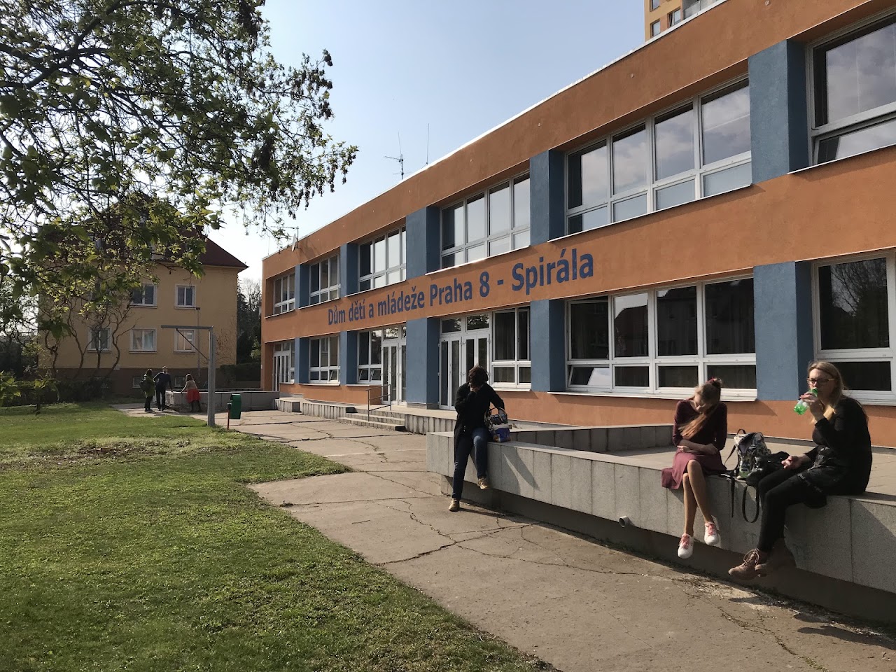Letní kino Spirála (DDM Praha 8)
