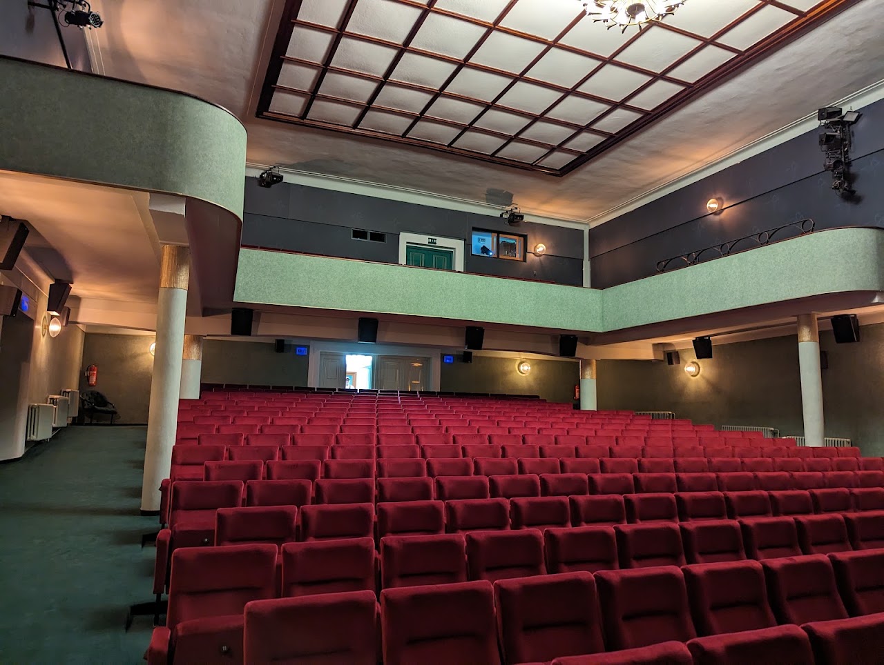 Letní kino Skuhrov